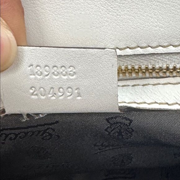 Gucci big purse - Picture 6 of 12